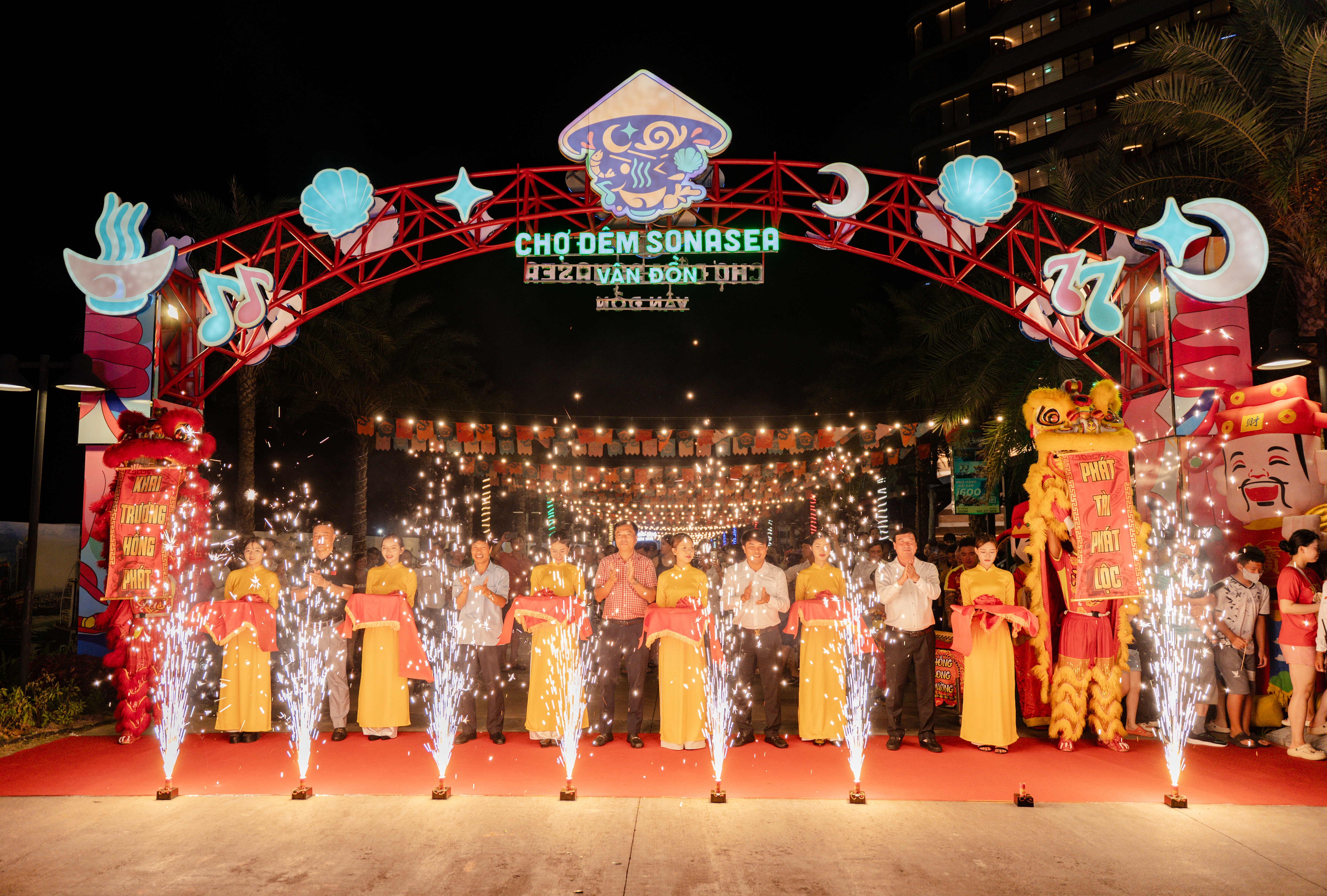 https://ceogroup.com.vn/cho-dem-sonasea-van-don-chinh-thuc-khai-truong-thu-hut-hang-ngan-du-khach-ngay-dem-dau-tien-ab140